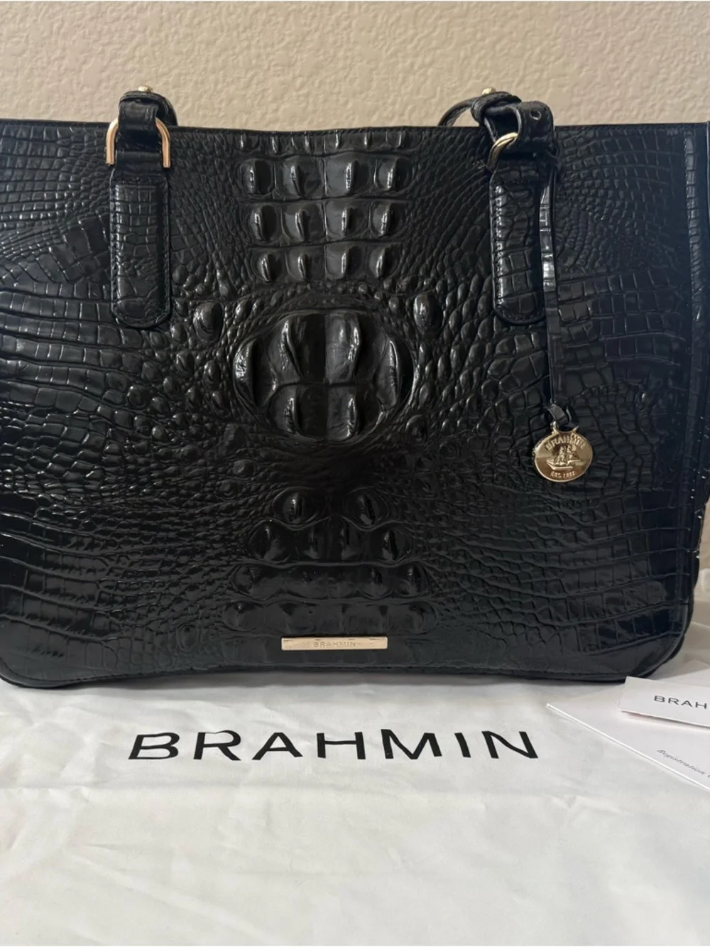 Brahmin Ashlee Tote Black Croc Embossed Leather EUC Like New Large Bag - Picture 1 of 12